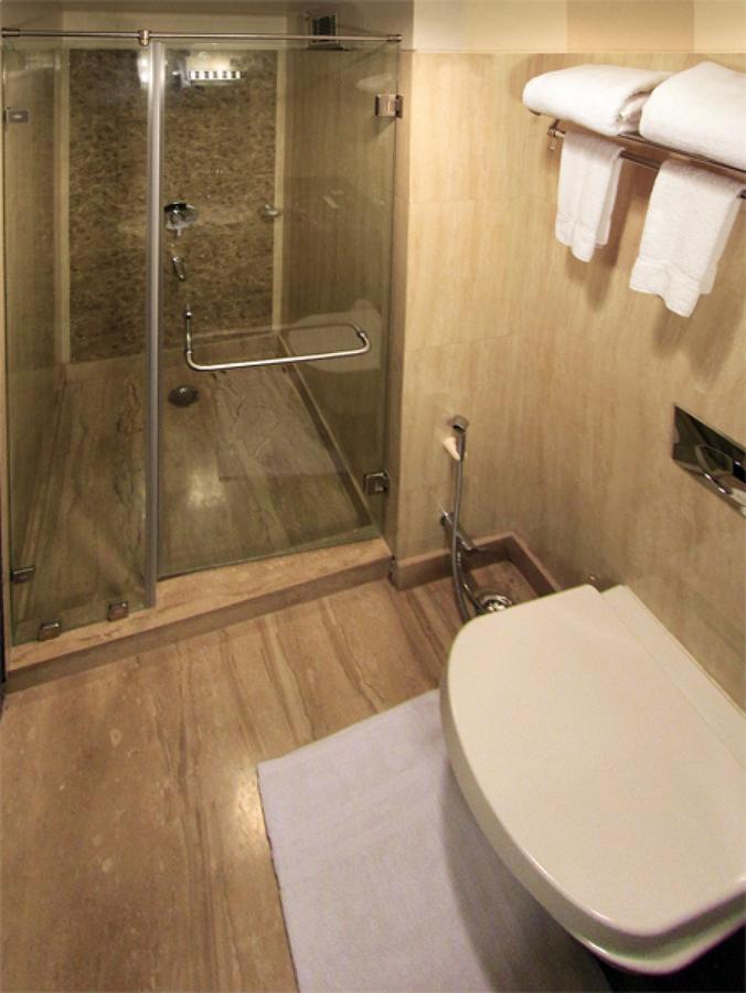 Clarks Inn Kaushambi Ghaziabad Exterior photo