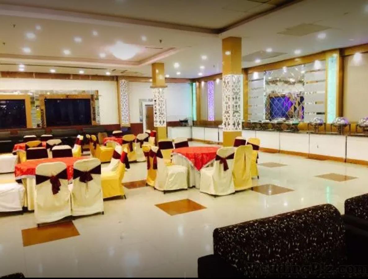 Clarks Inn Kaushambi Ghaziabad Exterior photo