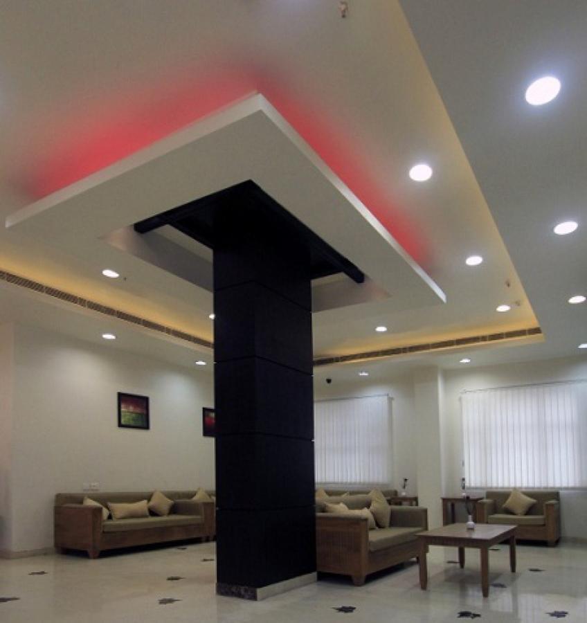 Clarks Inn Kaushambi Ghaziabad Exterior photo